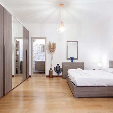 The Boutique Houses - In The Heart Of Navigli Милано Екстериор снимка
